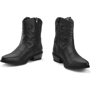 Women’s cowboy boots